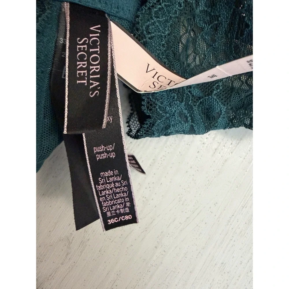 NWT Victoria's‎ Secret Very Sexy Push-up Bra Sz 36C Green Lace